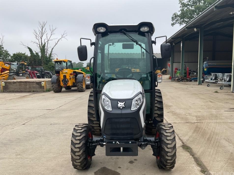 Tractor - Bobcat CT 2535