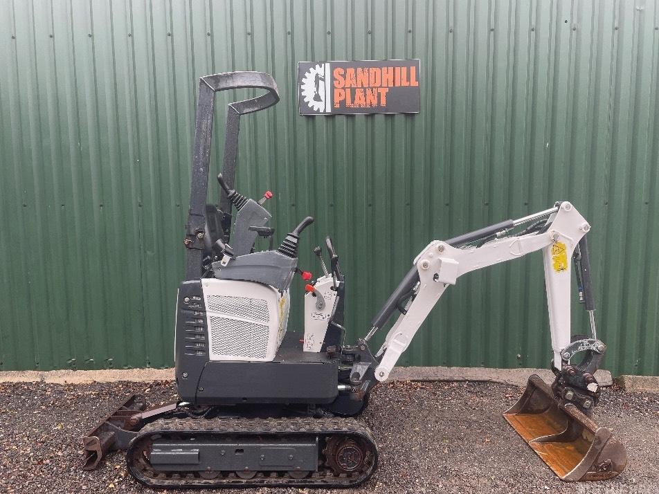 Miniexcavator - Bobcat E 10