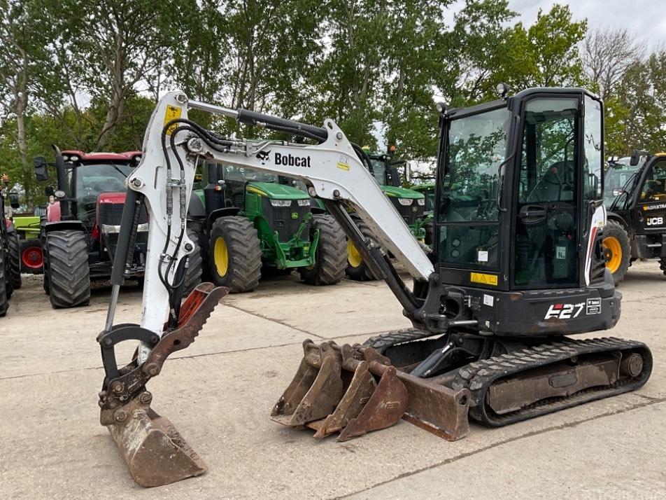 Miniexcavator - Bobcat E 27
