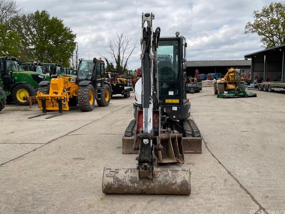 Miniexcavator - Bobcat E 27