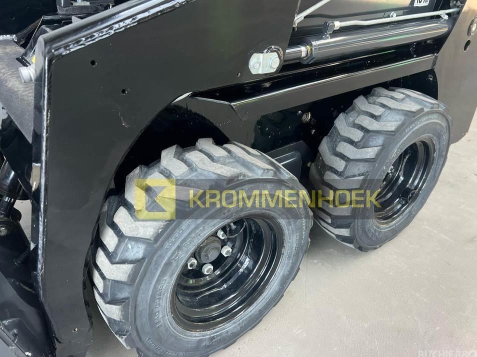 Mini incarcator - Bobcat S 70 Black edition