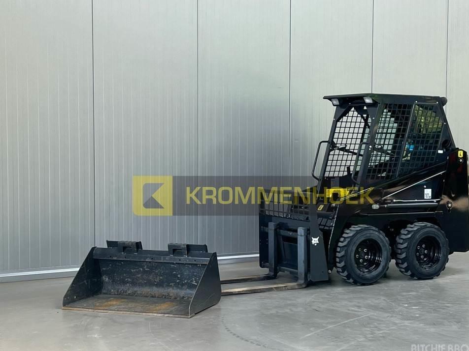 Mini incarcator - Bobcat S 70 Black edition