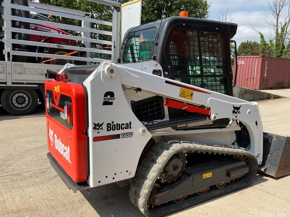 Mini incarcator - Bobcat T 450