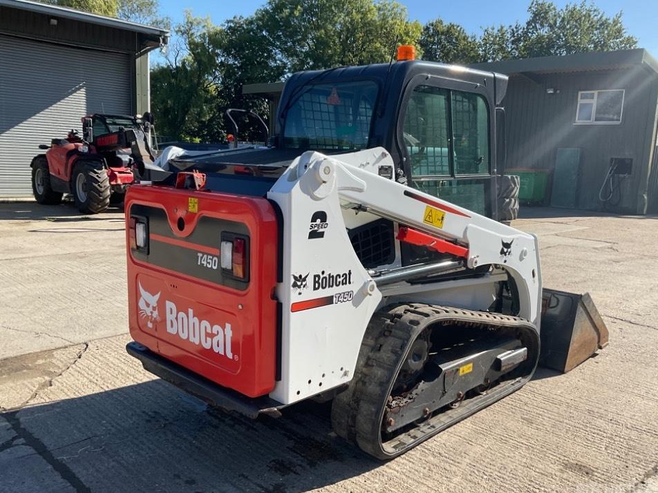 Mini incarcator - Bobcat T 450