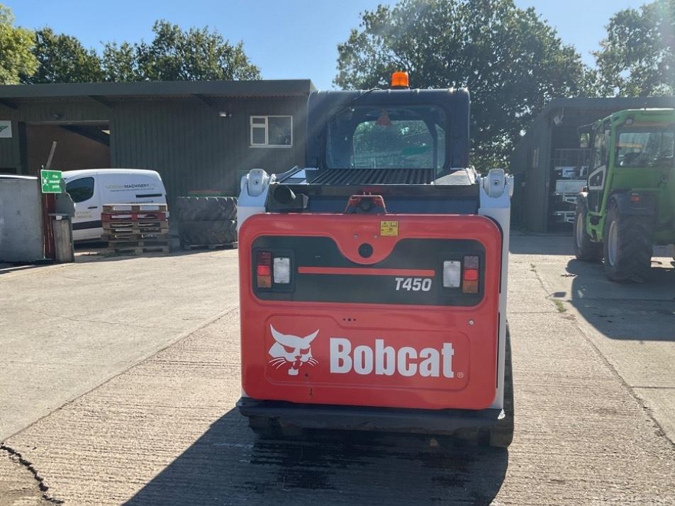 Mini incarcator - Bobcat T 450