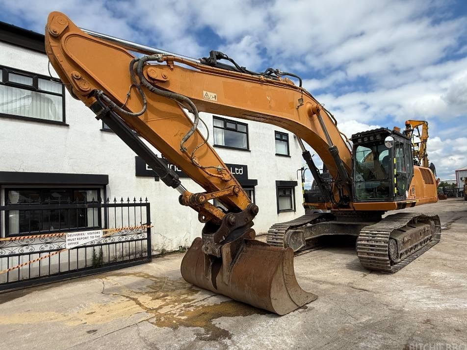 Excavator pe senile - Case CX 370 D