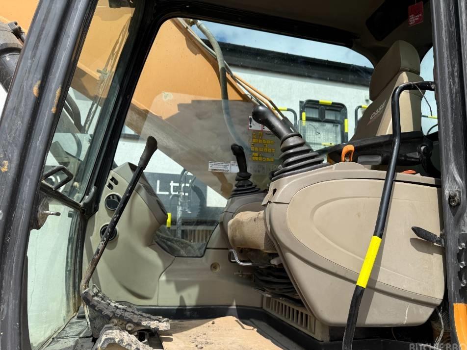 Excavator pe senile - Case CX 370 D