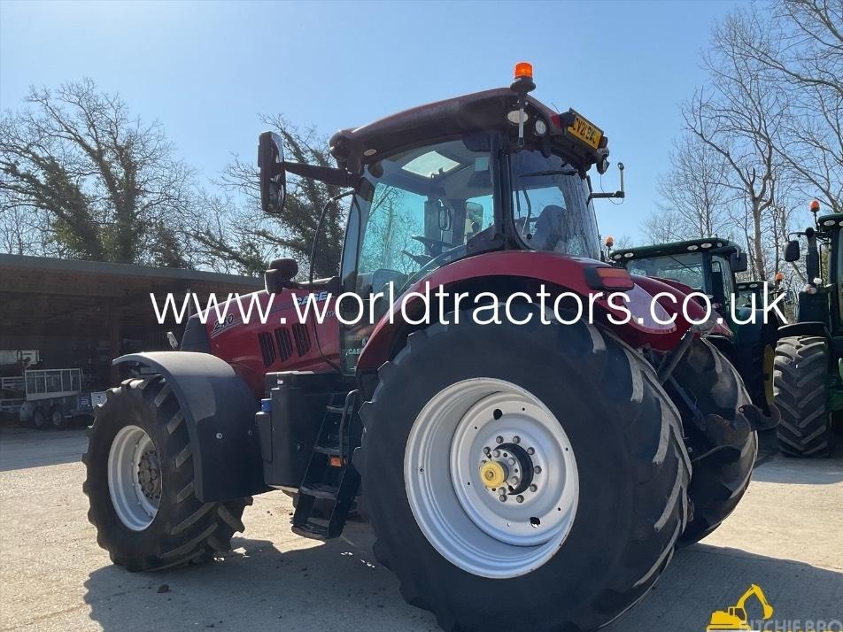 Tractor - Case IH Puma 240