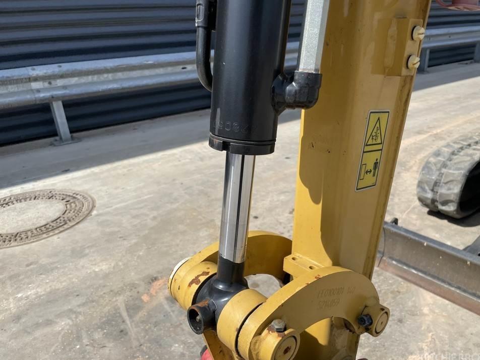 Excavator pe senile - CAT 301.6-05 A