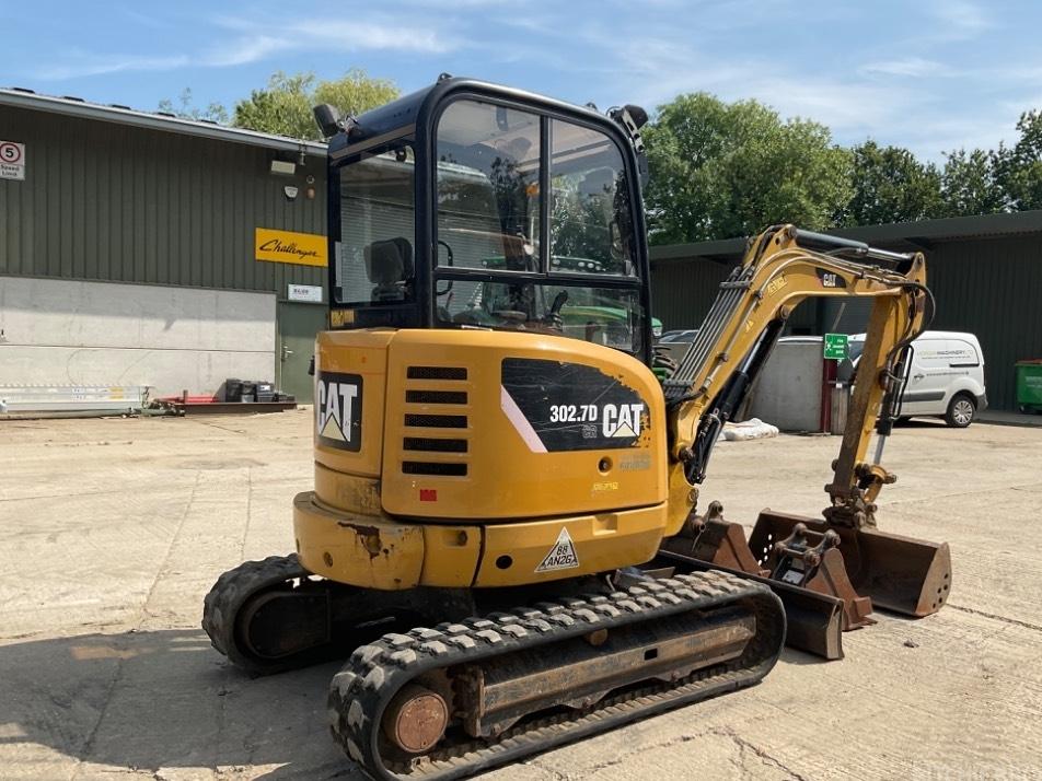 Miniexcavator - CAT 302.7 D CR