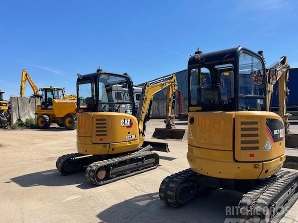 Miniexcavator - CAT 302.7 D CR