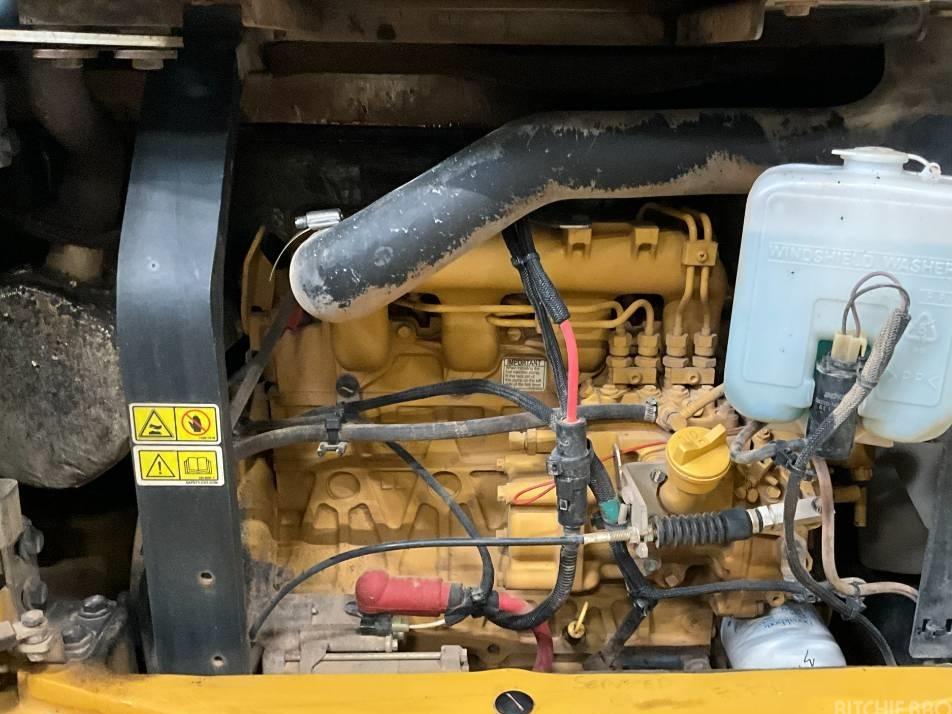 Miniexcavator - CAT 305 E 2 CR