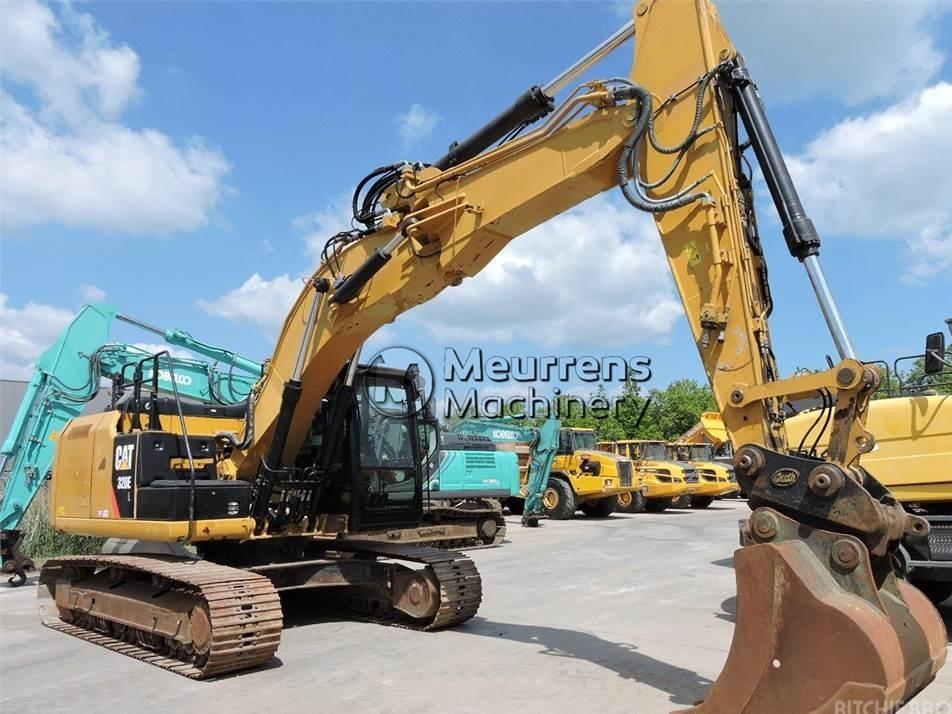 Excavator pe senile - CAT 320EL