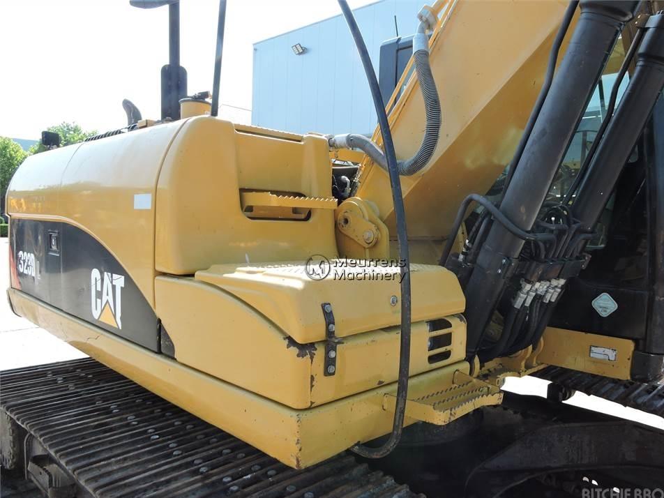 Excavator pe senile - CAT 323D