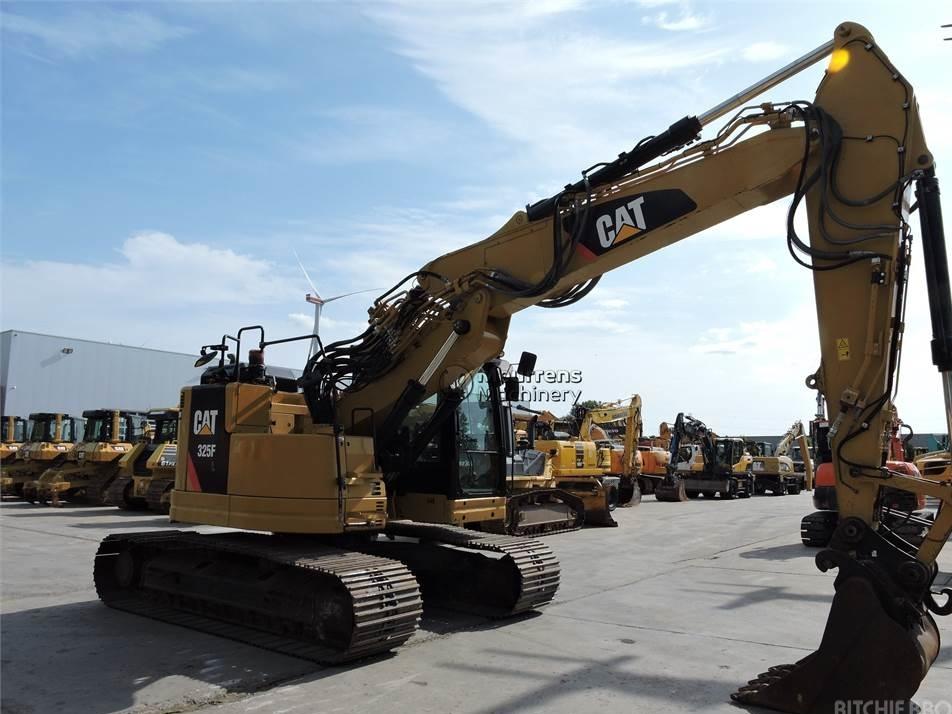 Excavator pe senile - CAT 325F