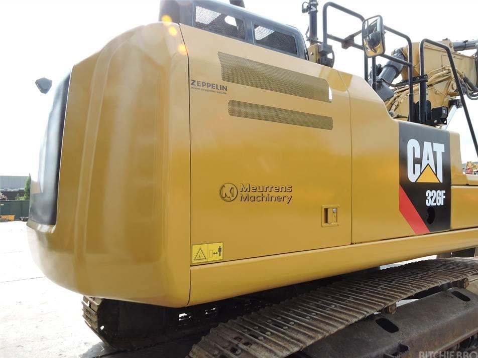 Excavator pe senile - CAT 326F