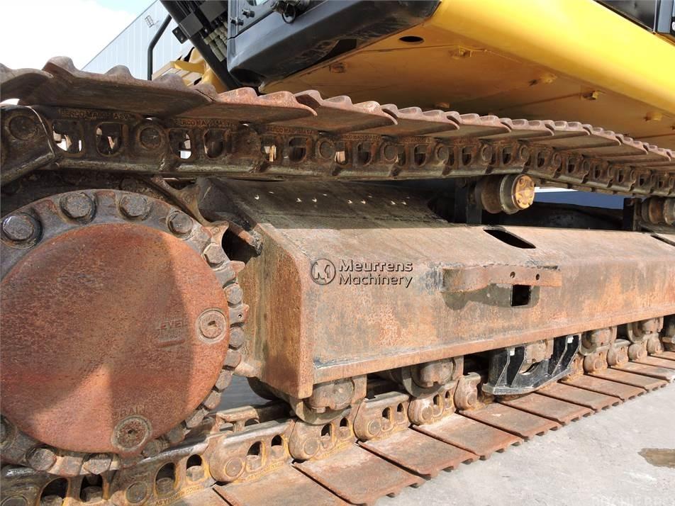 Excavator pe senile - CAT 326F
