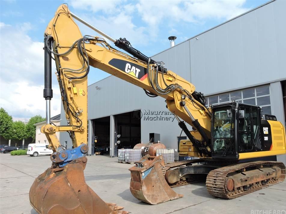 Excavator pe senile - CAT 326F