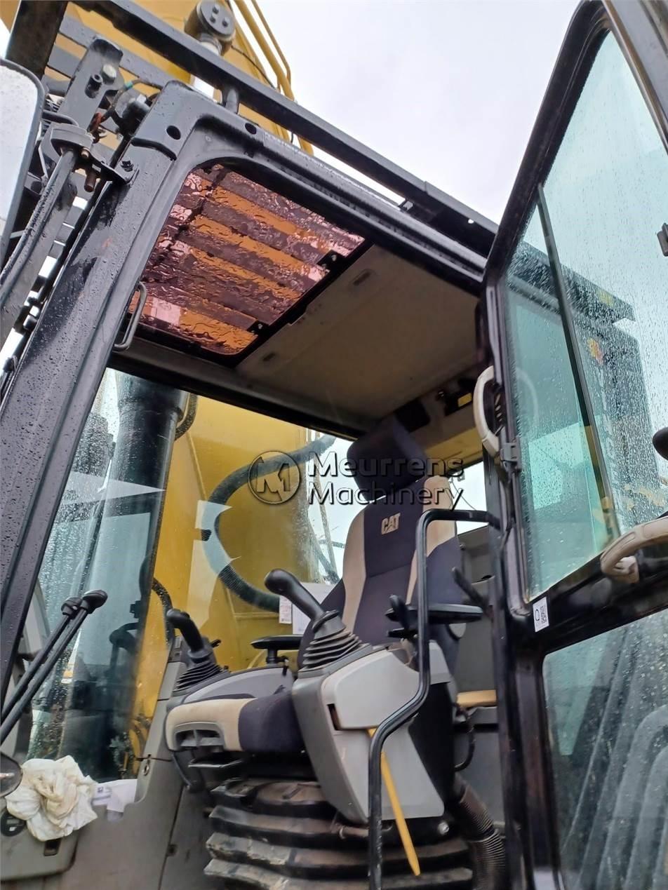 Excavator pe senile - CAT 336F