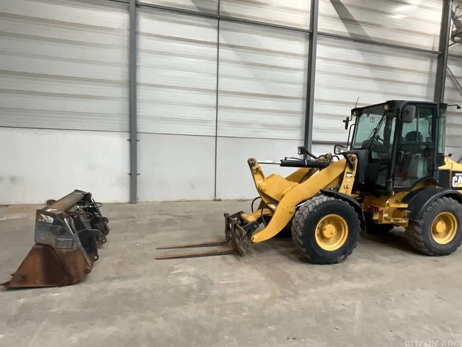 Incarcator frontal - CAT 908 H