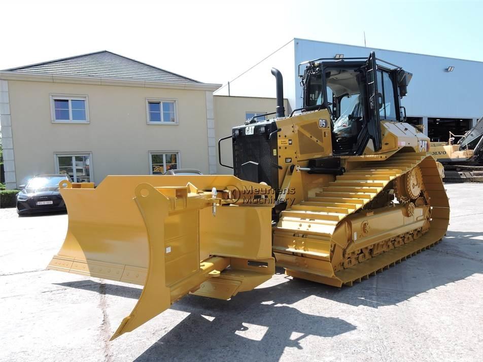 Buldozer - CAT D5