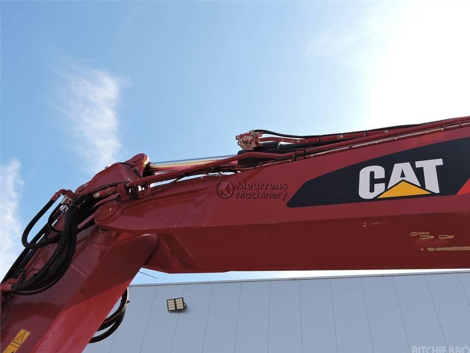 Excavator pe roti - CAT M316D