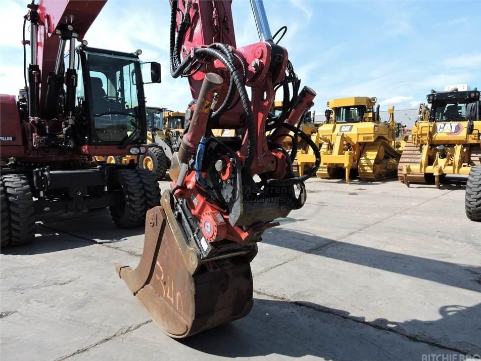 Excavator pe roti - CAT M316D