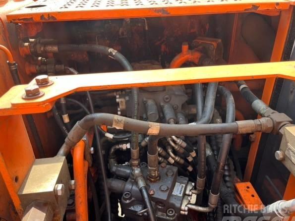 Excavator pe senile - Doosan DX 140 LC