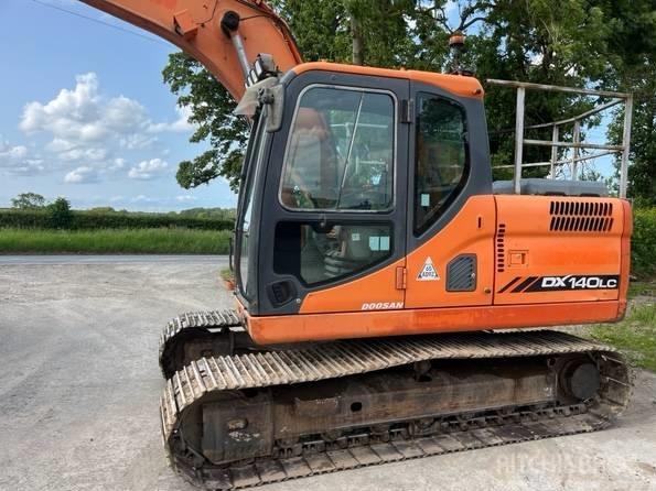 Excavator pe senile - Doosan DX 140 LC