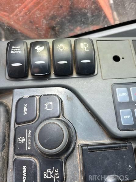 Excavator pe senile - Doosan DX 140 LCR-5