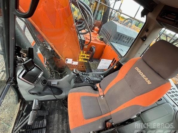 Excavator pe senile - Doosan DX 140 LCR-5