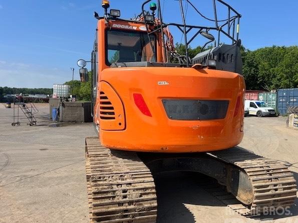 Excavator pe senile - Doosan DX 140 LCR-5