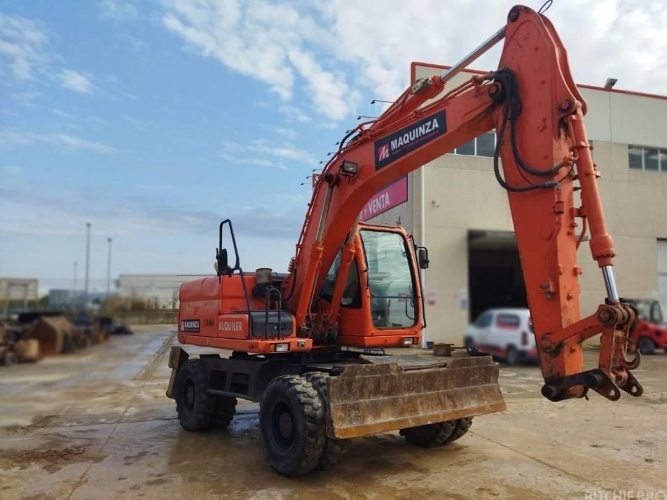 Excavator pe roti - Doosan DX 140 W