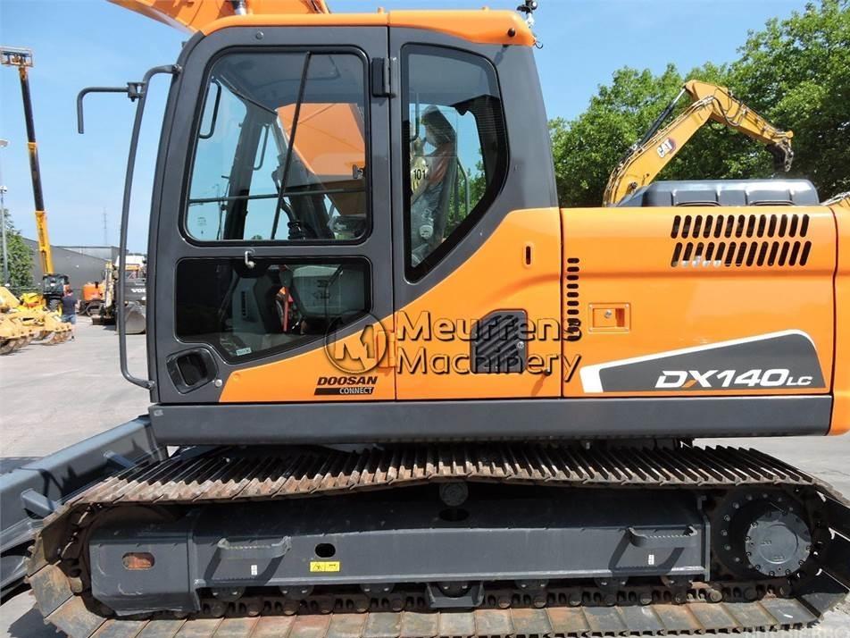 Excavator pe senile - Doosan DX140LC