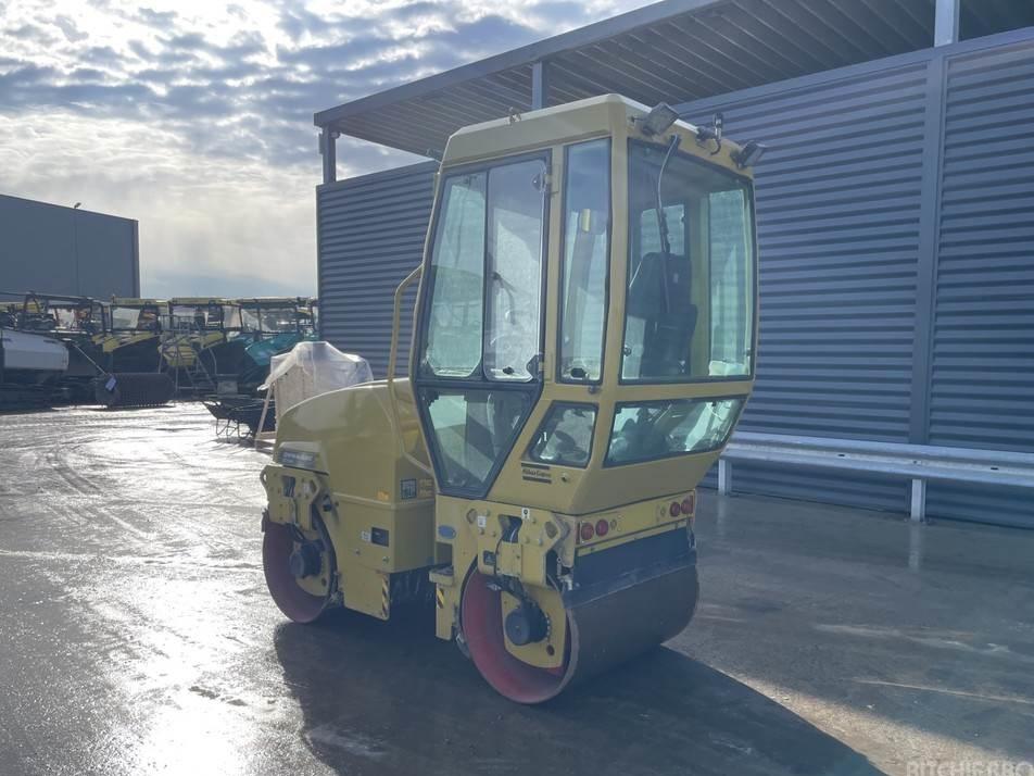 Cilindru lis - Dynapac CC1100