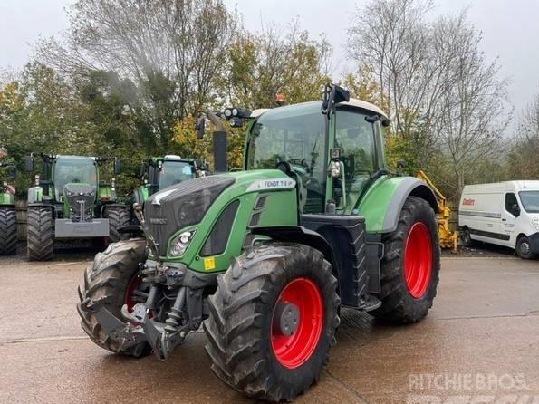 Tractor - Fendt 718