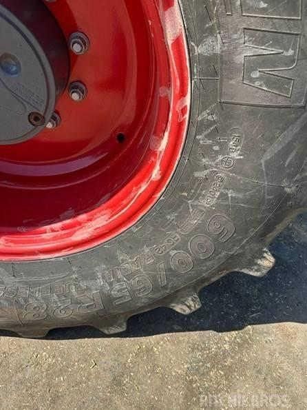 Tractor - Fendt 724 Vario Profi Plus