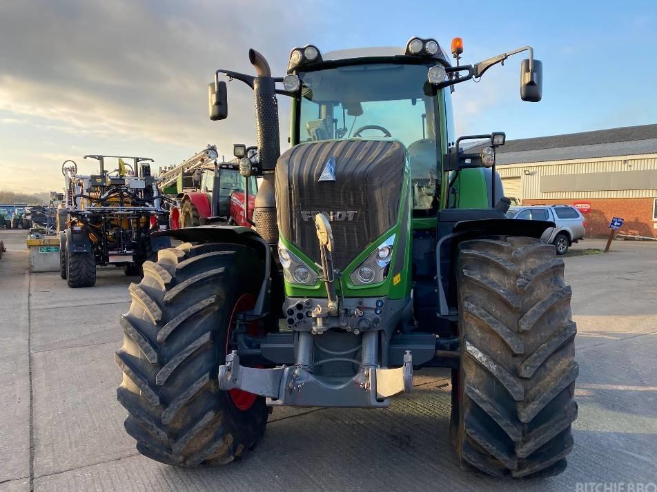 Tractor - Fendt 828 Vario S4 Profi