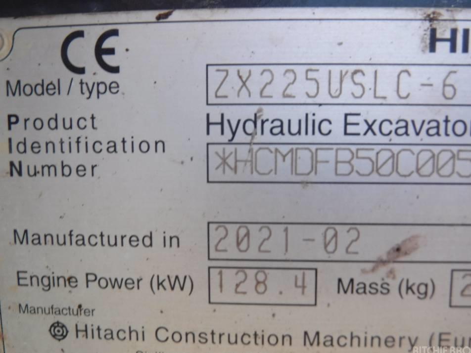 Excavator pe senile - Hitachi ZX 225 US LC-6