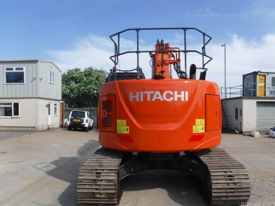 Excavator pe senile - Hitachi ZX 225 US LC-6