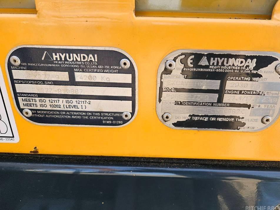 Miniexcavator - Hyundai 27Z-9, 3t, 2 buckets