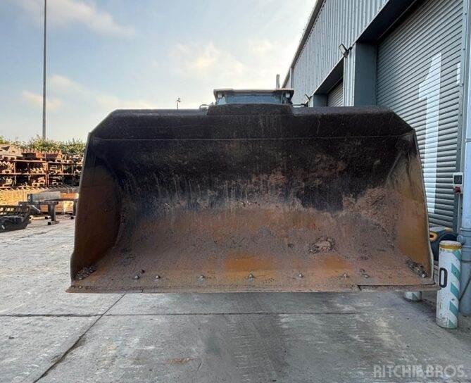 Incarcator frontal - Hyundai HL960A