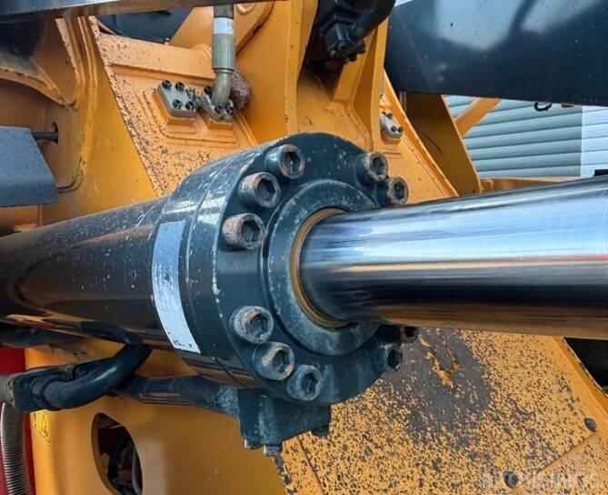Incarcator frontal - Hyundai HL960A