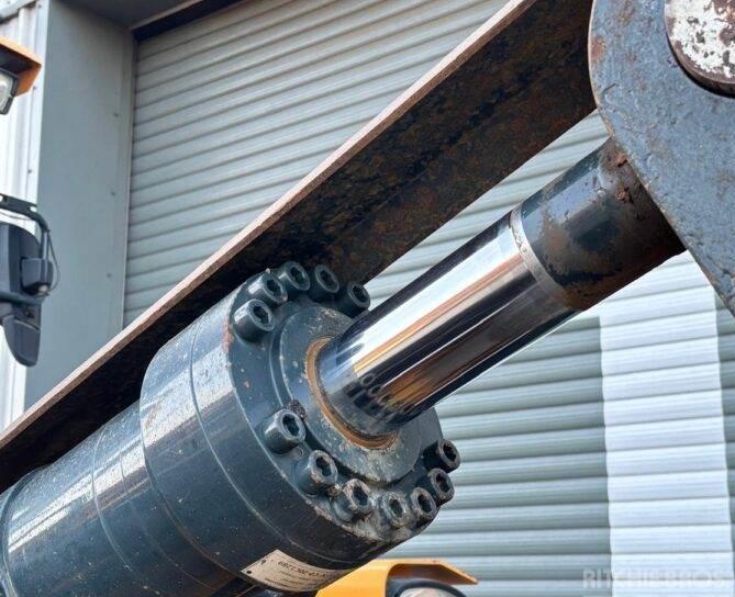 Incarcator frontal - Hyundai HL960A