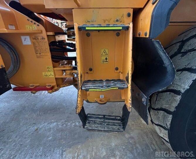 Incarcator frontal - Hyundai HL960A