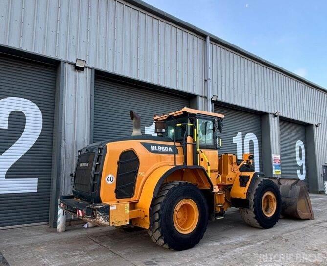 Incarcator frontal - Hyundai HL960A