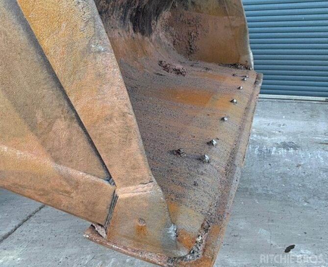 Incarcator frontal - Hyundai HL960A