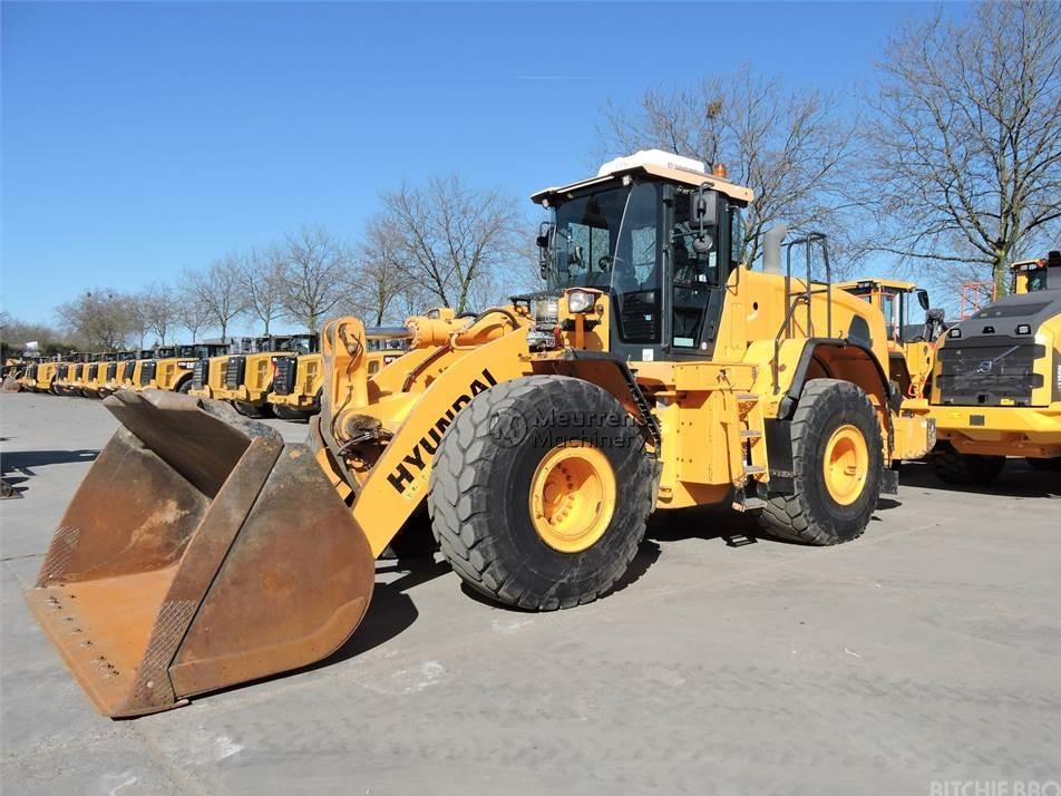 Incarcator frontal - Hyundai HL970