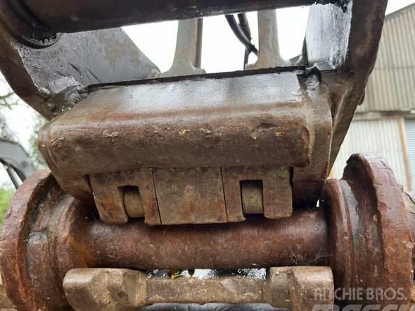 Excavator pe senile - Hyundai Robex 145 LCR-9