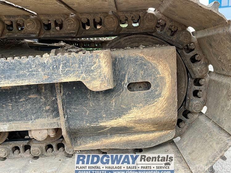 Excavator pe senile - JCB 131 X L